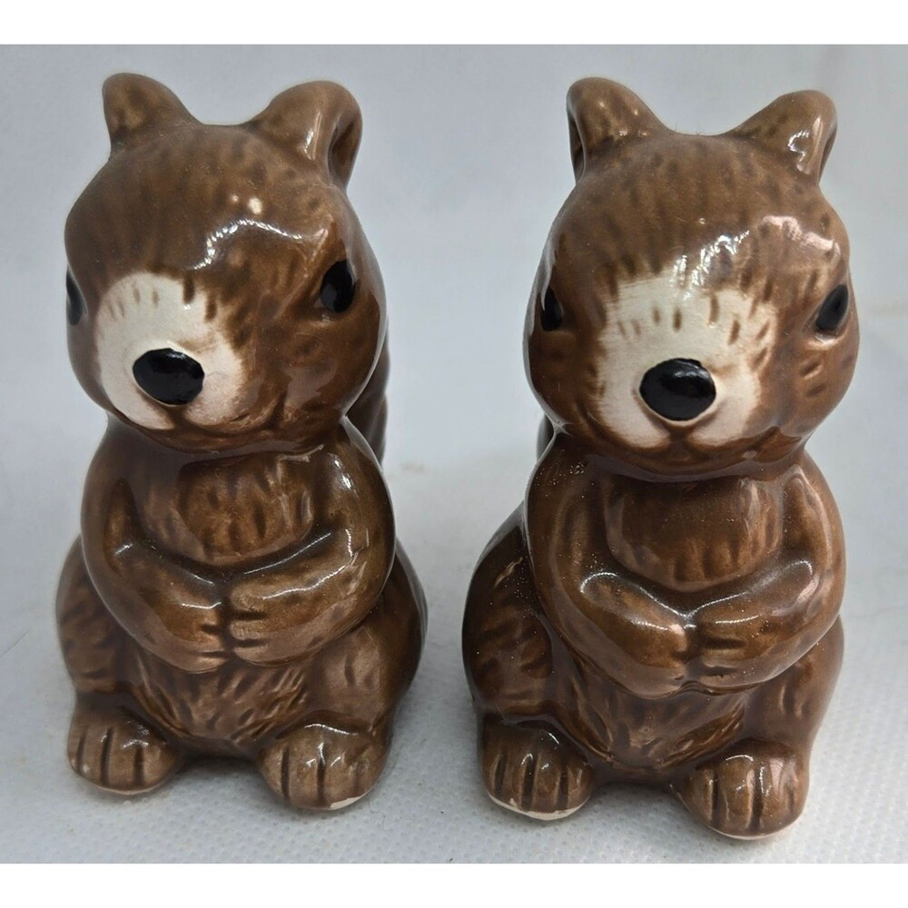 Vintage Brown Squirrel Salt Pepper Shakers Woodland Ceramic Critters